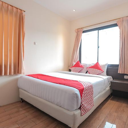 Super Oyo Capital O 141 Fatmawati Cozy Residence Cakarta Dış mekan fotoğraf